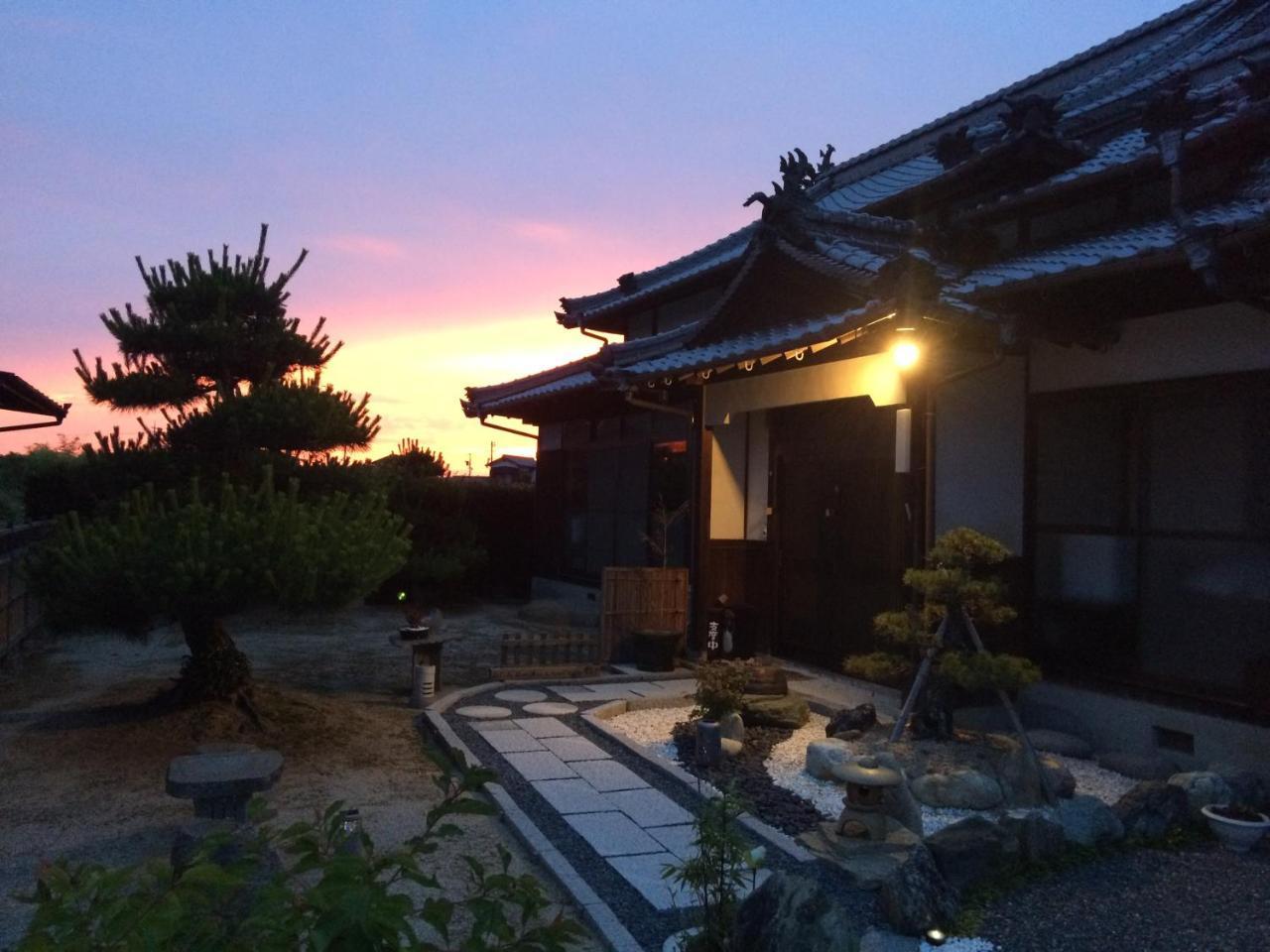 Shimanami Kaido Sekisho no Yado Pompoko Bed & Breakfast Imabari Bagian luar foto